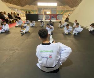 foto do treino do Projeto Taekwondo para Todos
