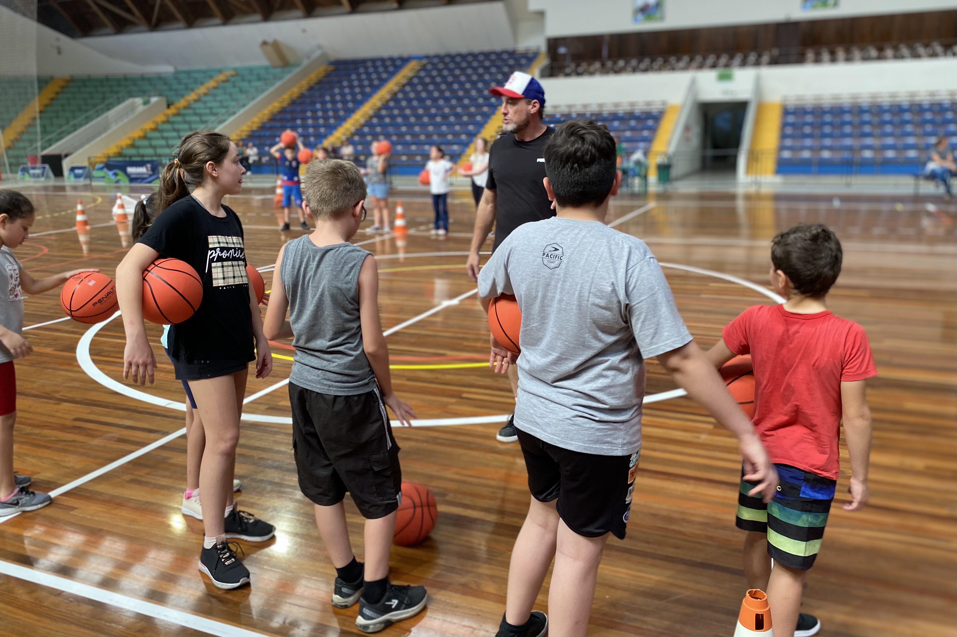 Basquetebol Tarumã  Ginásio de Desportos Professor Almir Nelson de Almeida