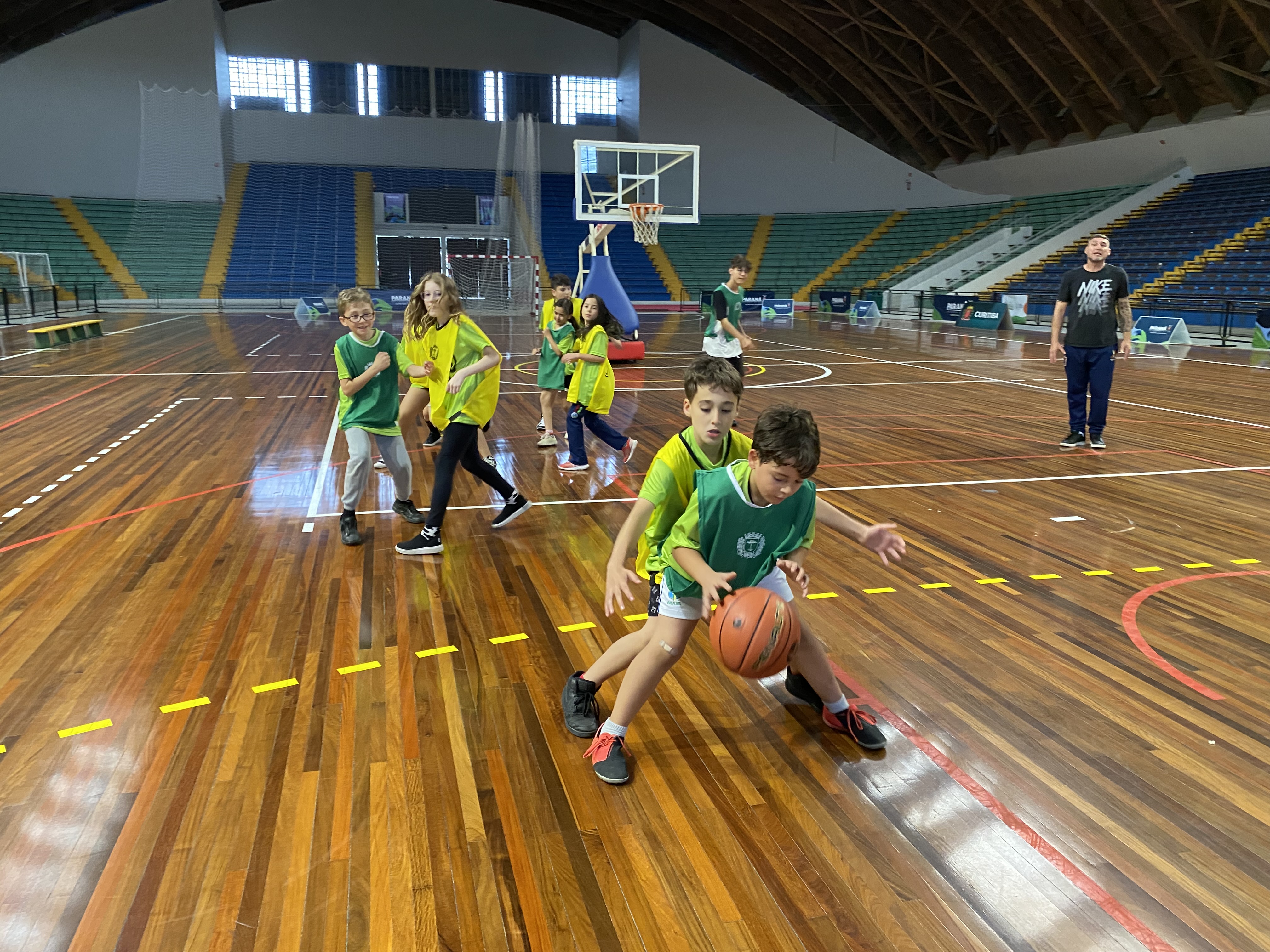 Basquetebol Tarumã  Ginásio de Desportos Professor Almir Nelson de Almeida