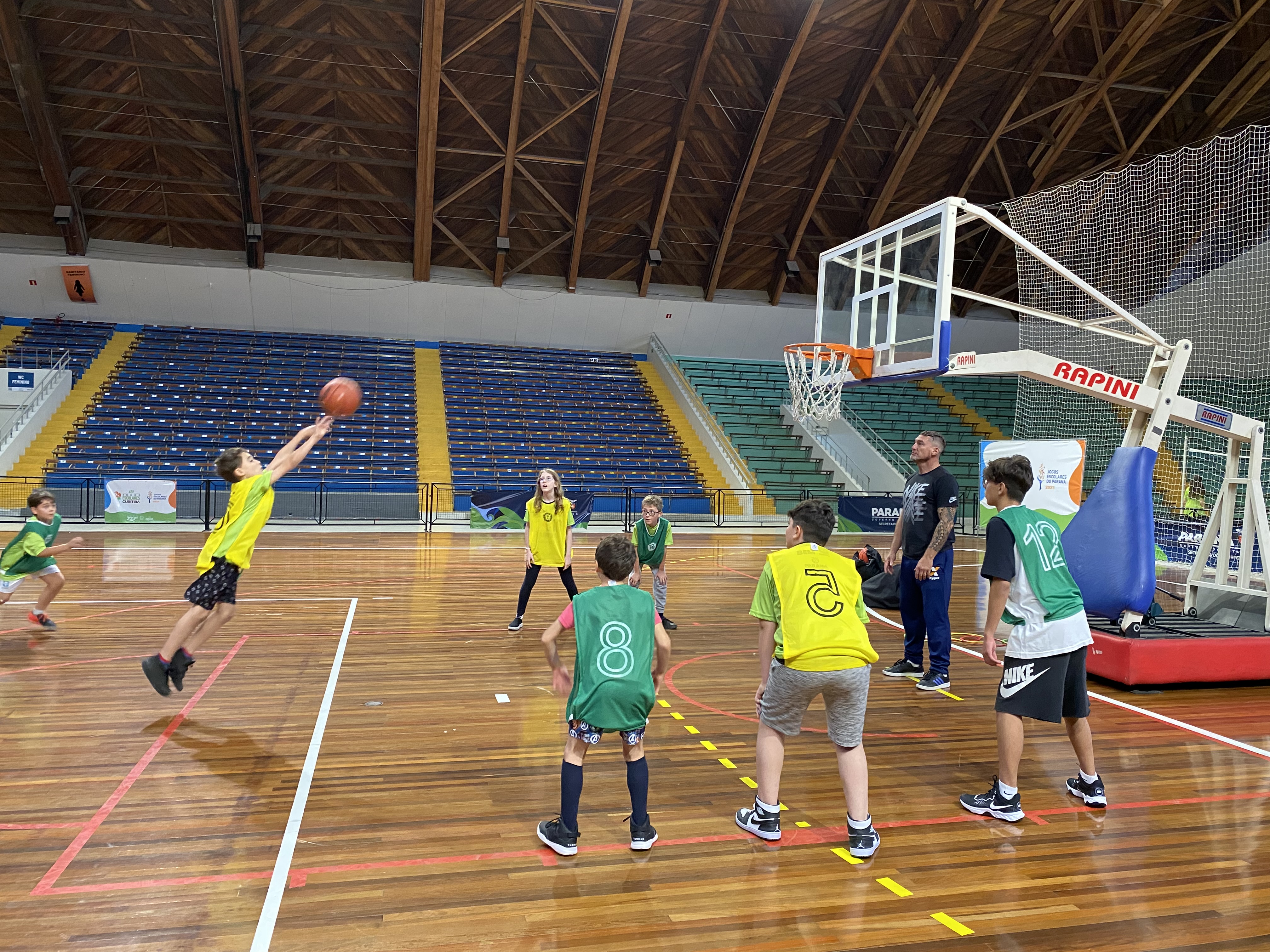 Basquetebol Tarumã  Ginásio de Desportos Professor Almir Nelson de Almeida