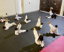 treino da equipe do projeto taekwondo para todos