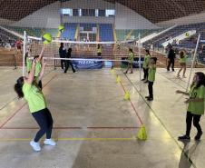 Escolinha de Voleibol 
