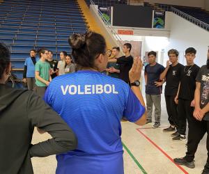 Escolinha de Voleibol AABB 