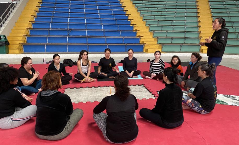 aula de yoga