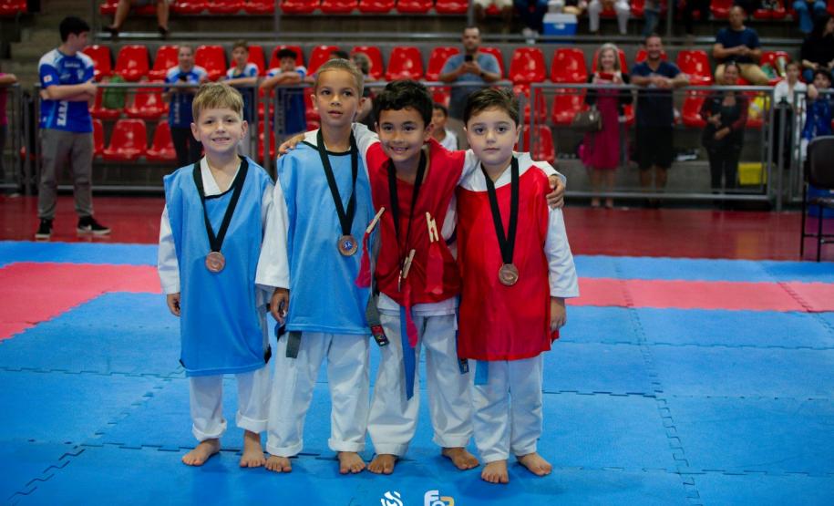 Projeto Jovens Campeões